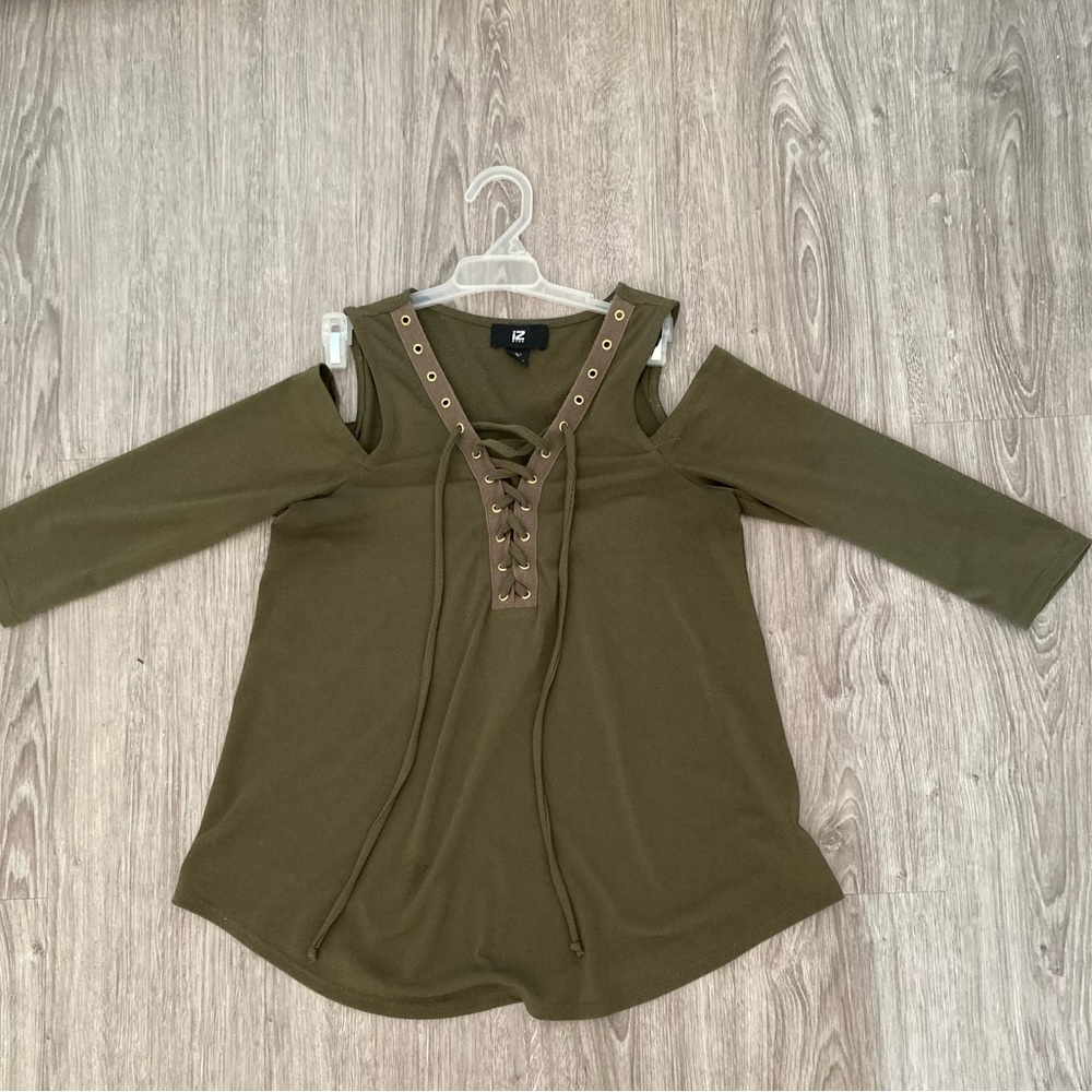 Cold shoulder blouse